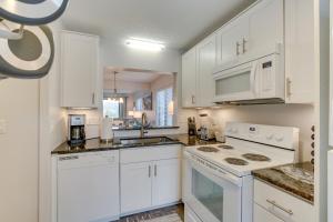 Swim and Relax St Helena Island Gem with Deck!