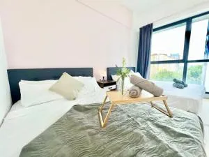 G4 1-8pax Sunway Medical Center Geo 3QBeds Wifi &TV - Kampong Penaga