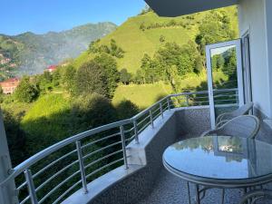 Derya kuyumcu derya apart