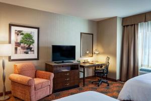 Queen Room with Two Queen Beds - Mobility Access room in Hilton Garden Inn Seattle Downtown