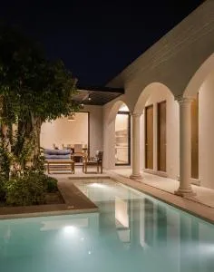 2 Bedrooms w/tv room and studio w/pool and garage - Azcorra