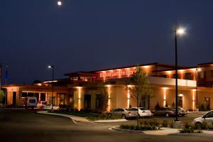 Hilton Garden Inn Milwaukee Airport