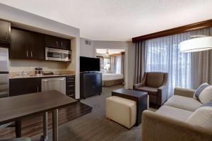 One-Bedroom King Suite - Non-Smoking room in Homewood Suites by Hilton Boulder