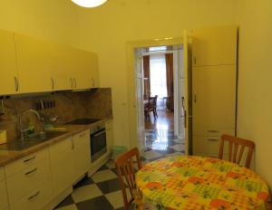 Apartment Kamelija