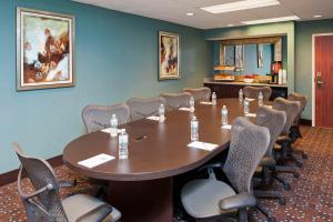 Larkspur Landing South Bend