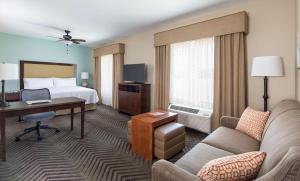 King Studio Suite - Hearing Access/Non-Smoking room in Homewood Suites by Hilton San Bernardino