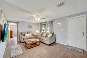 Southland Breezy Dreams - 10 Minutes to beach