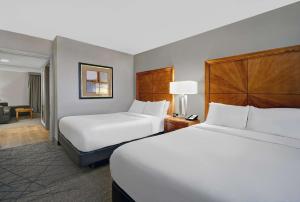 Suite with Two Double Beds - Non-Smoking room in Embassy Suites by Hilton Detroit - Livonia/Novi