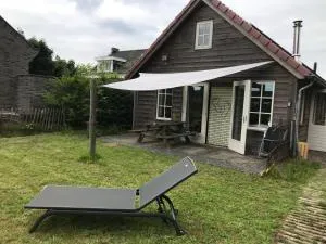 Mamas Cabin - Spankeren