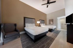 Deluxe One-Bedroom Queen Suite - Non-Smoking room in Homewood Suites Nashville Vanderbilt