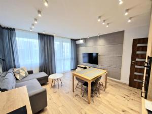 Tesorio Apartment Wroclaw - Air Conditioning, Free Parking, Self Check-in - Klimatyzacja, Parking Podziemny w Cenie