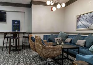 DoubleTree by Hilton Nashua