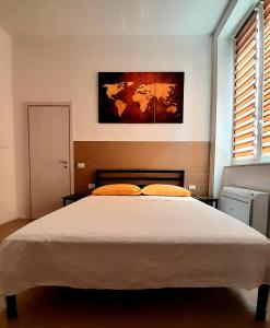 Piazza Teatro Apartments & Rooms