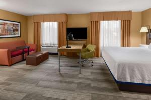 King Studio Suite with Sofa Bed - Non-Smoking room in Hampton Inn & Suites Banning/Beaumont