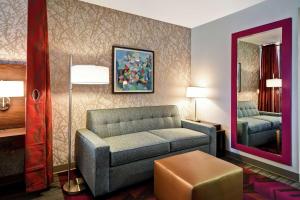King Studio Suite - Non-Smoking room in Home2 Suites By Hilton Walpole Foxborough