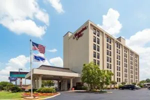 Hampton Inn I-10 & College Drive - Southdown