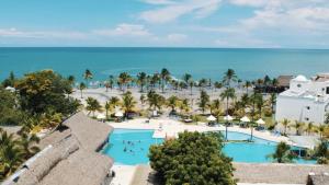 Playa Blanca Beach Resort -Inclusive