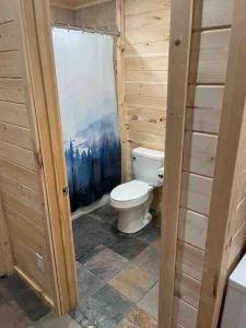 Crestview-Spectacular 3 bed 3 bath 5 min to slopes