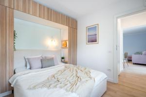 Candy Land Downtown Apartment