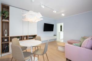 Candy Land Downtown Apartment