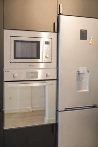 La Petite-home near AirPort-wifi-garage-elevator-homely