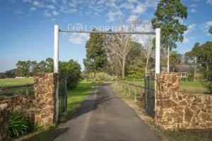 Chatsworth Cottage by Ready Set Stay - Merricks