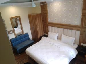 Pinnacle Vesta Homestay