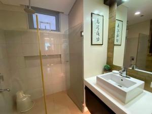 PICO DE LORO ACCOMMODATIONS NORMAN AND LOURDES RESORT & CONDO PH