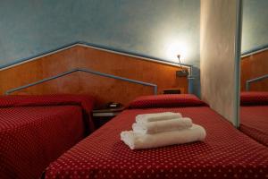 Chambre Double avec Lit d'Appoint