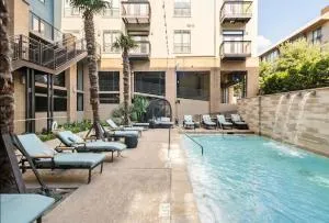 Charming 1,100 sq ft apartment near to The Shops at Legacy - 谢普顿