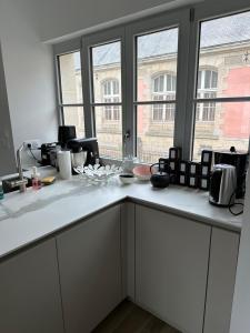 Appartement Design X - Hyper Centre - Parking Privé - Terrasse Plein Sud Quimper