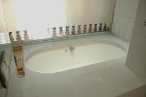 Verona Luxury Flats , Piazza Erbe with balcony on main square