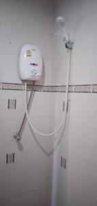 Kingfisher House and Bar