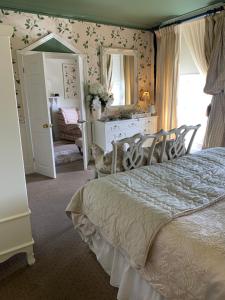 The Suites At Ty Anne