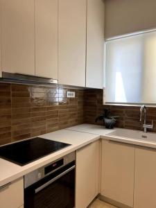 ZEN central flat with seaview by 8essentially