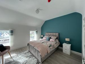 Sneem Studios