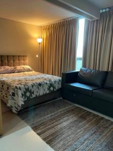 BGC Uptown Mall Suite