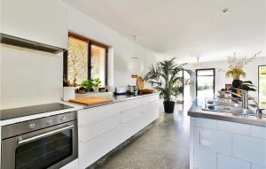 House With Swimming Pool