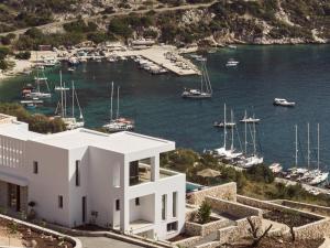 Villa Kyanos