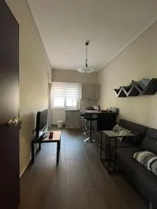 City apartment - Korinthos