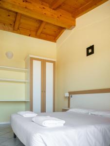 Standard-Suite mit 2 Schlafzimmern, Terrasse und Seeblick