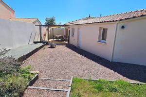 Maisons de vacances L'Ouvea joli gite a 10 min du parc le Puy du Fou : photos des chambres