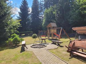 Dom Majka z 5 sypialniami