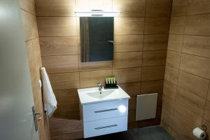 Anesis Airport rooms 306