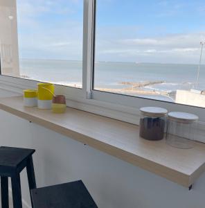 Excelente! 4 personas frente al mar con cochera