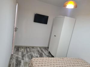 Mall First Cool Place