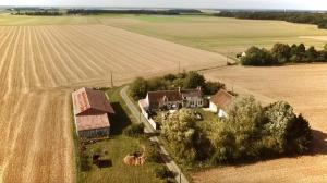 B&B / Chambres d'hotes La maison des rosiers au bord du Loir : photos des chambres