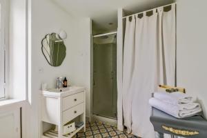 Appartements Dans l’ancien Grand Hotel T3 lumineux : photos des chambres