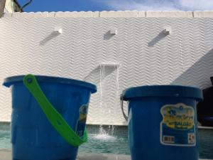 A Casa Linda Com Piscina Aquecida churrasqueira wifi pertinho da praia em Itanhaém