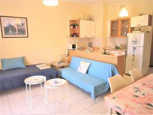 Sweet Home Lena Feel like home